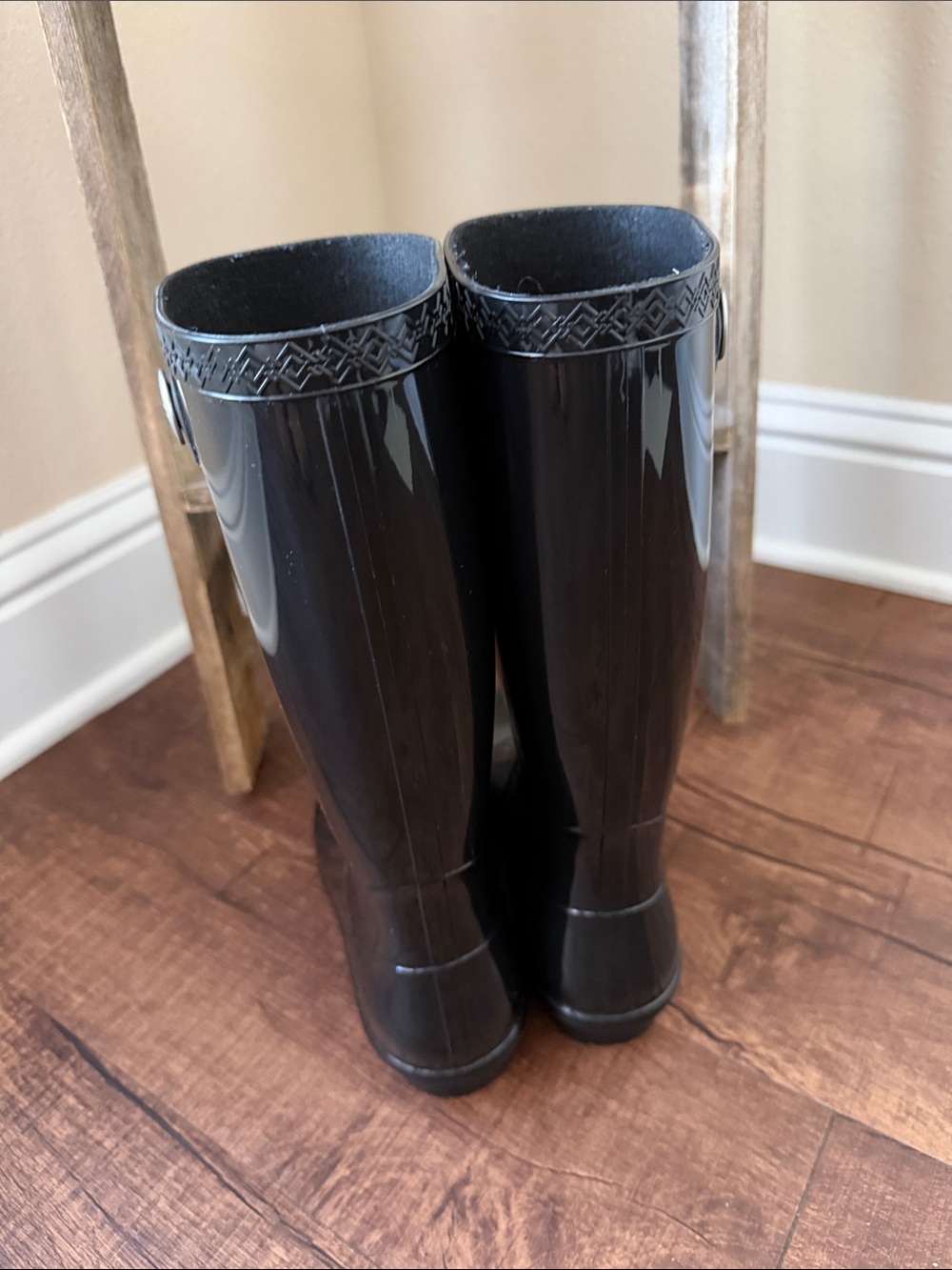 UGG Sienna tall rain boot glossy black - Picture 7 of 10